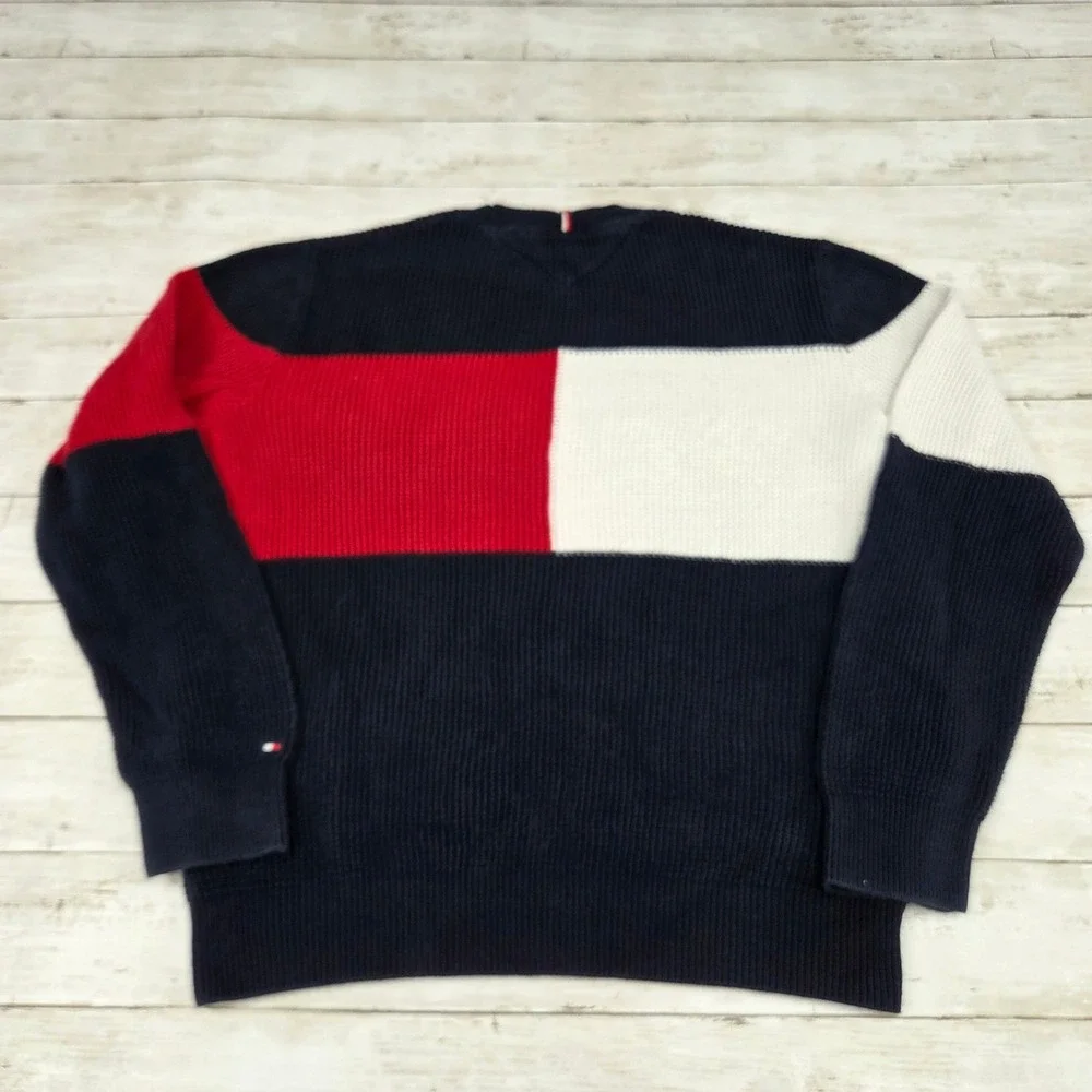 Tommy Hilfiger stain front
